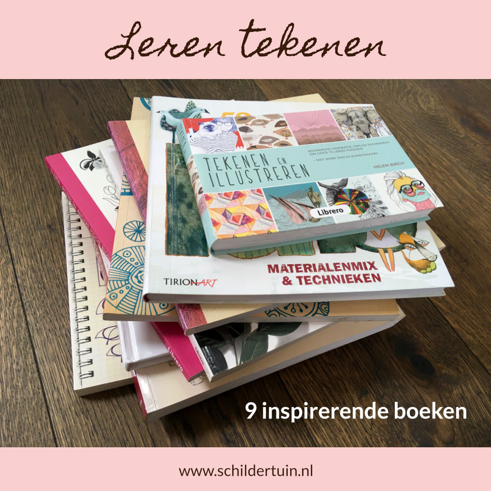 foto van stapel boeken over tekenen